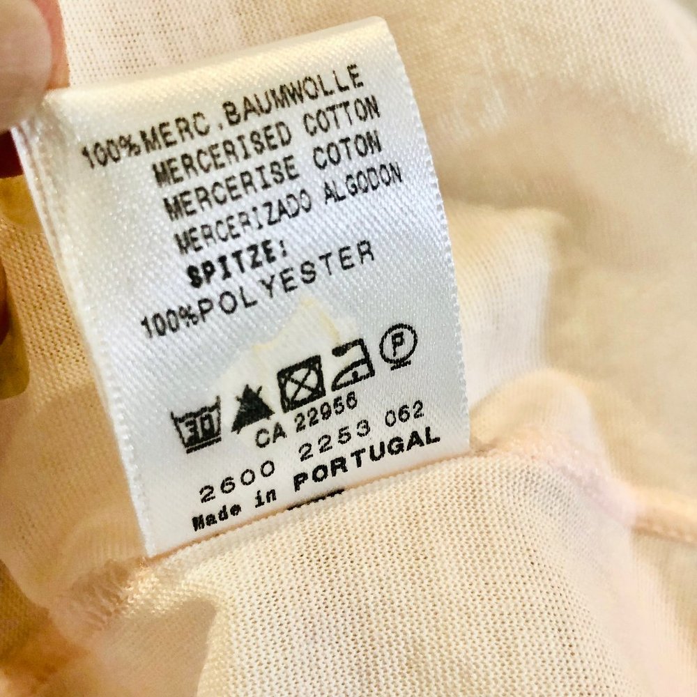 Hanro of Switzerland Short Nightgown in Blush Pink - Picture 8 of 8